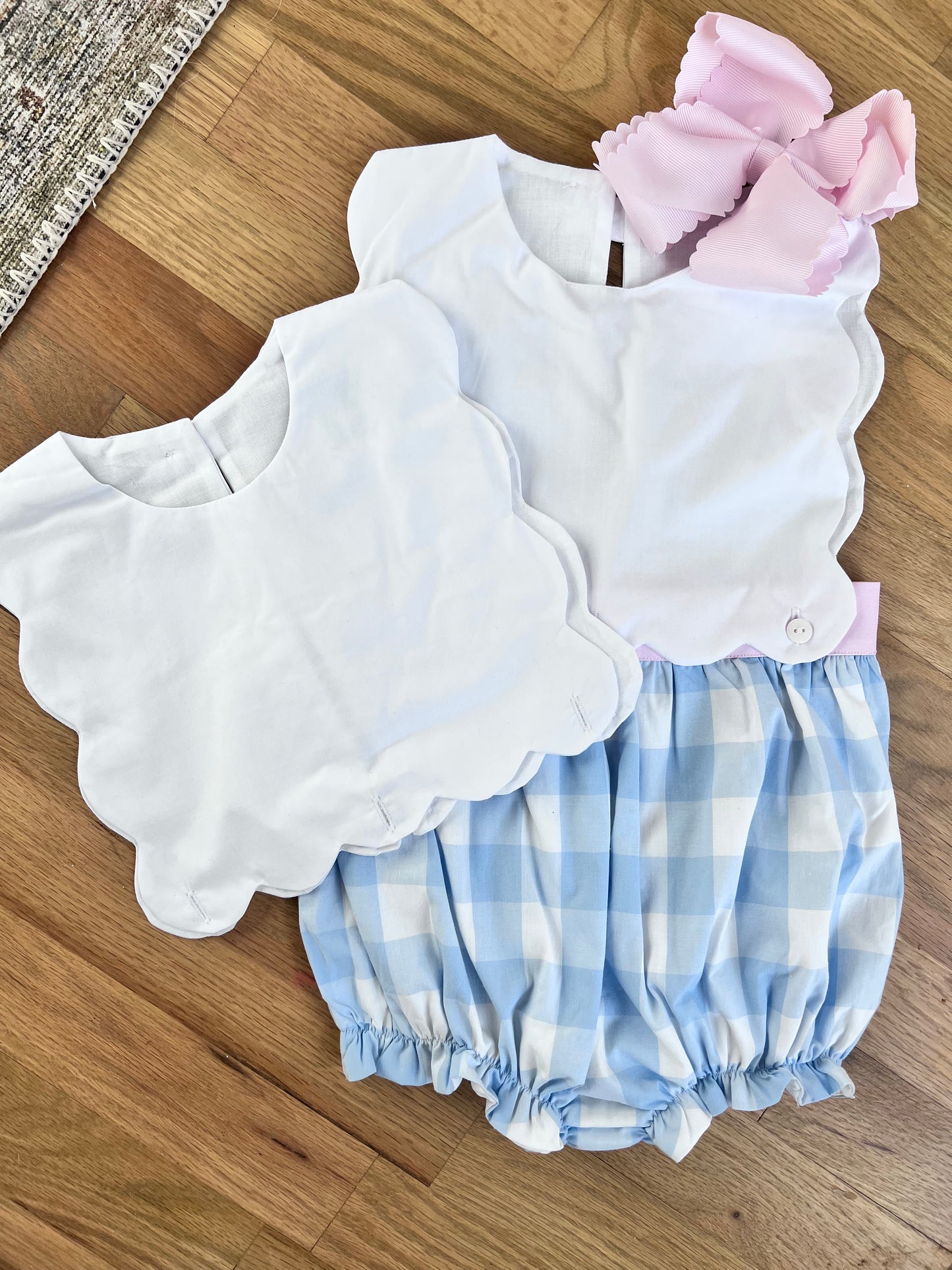Girls scallop bubble