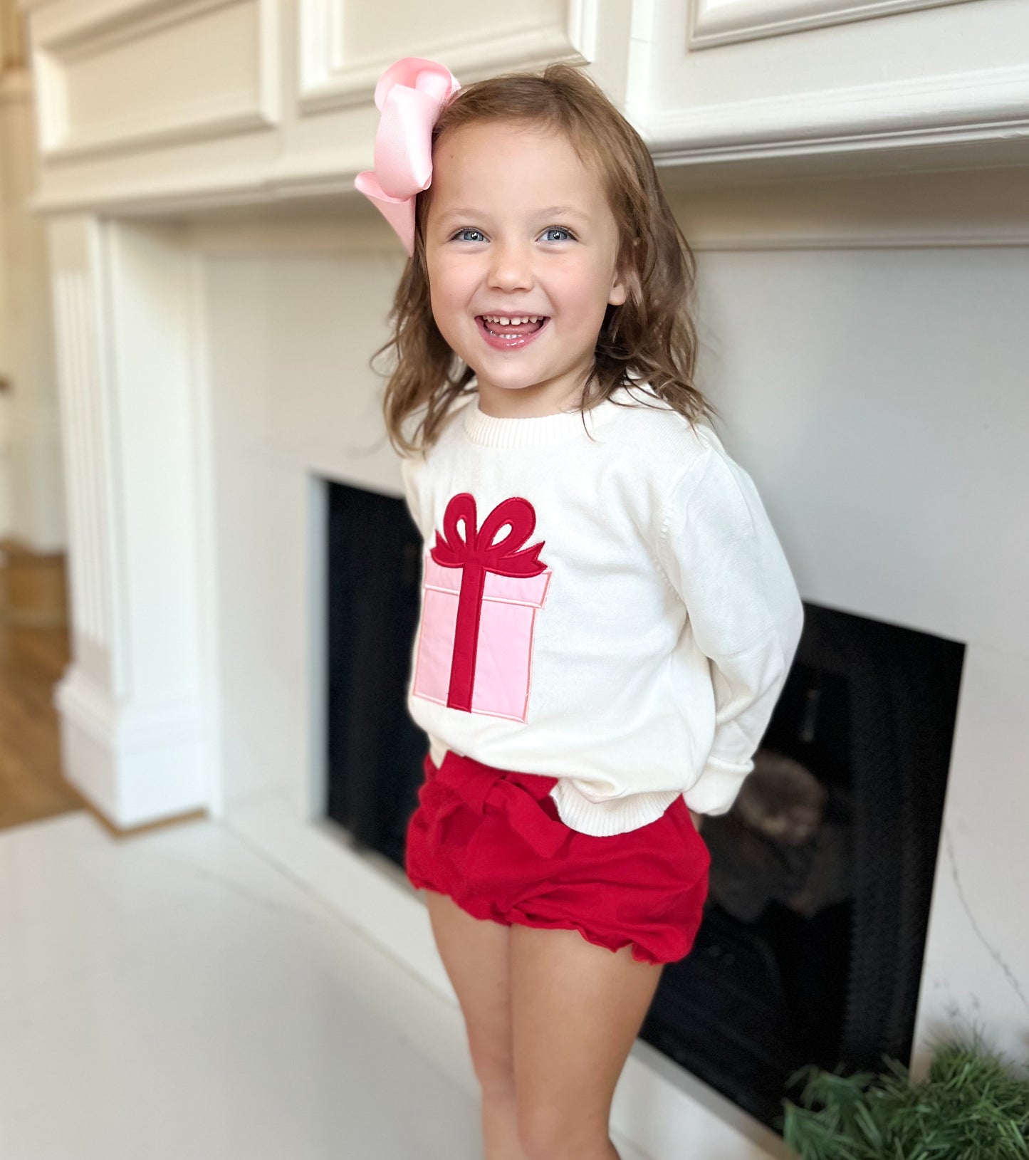 Red bloomer shorts