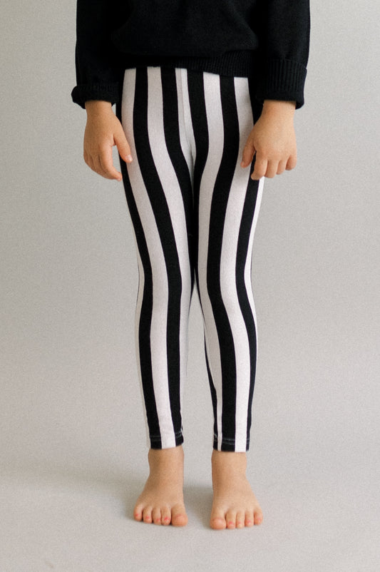 Spooky leggings