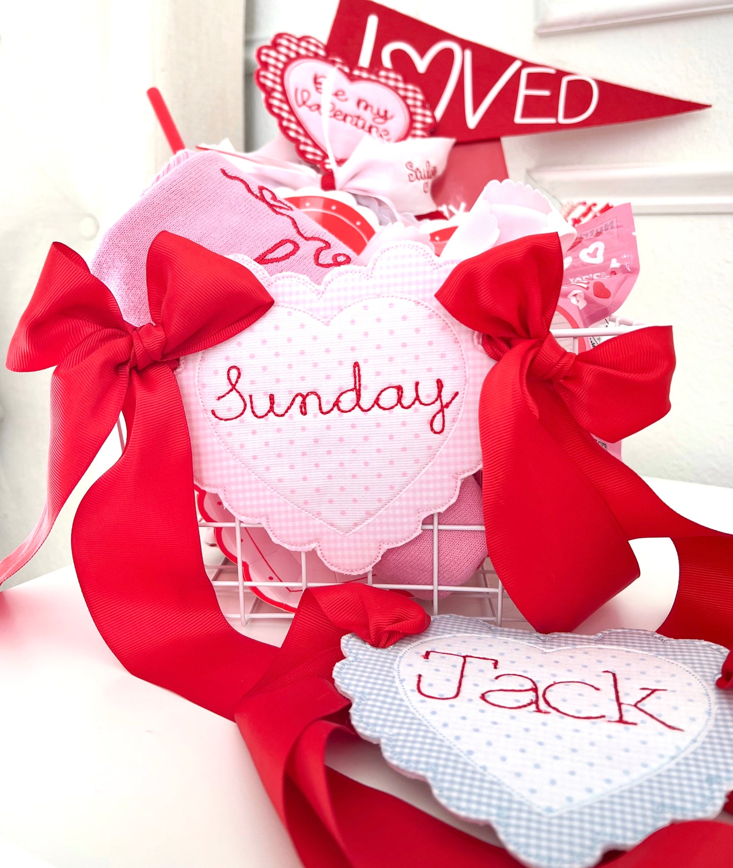 Valentines heart basket tag