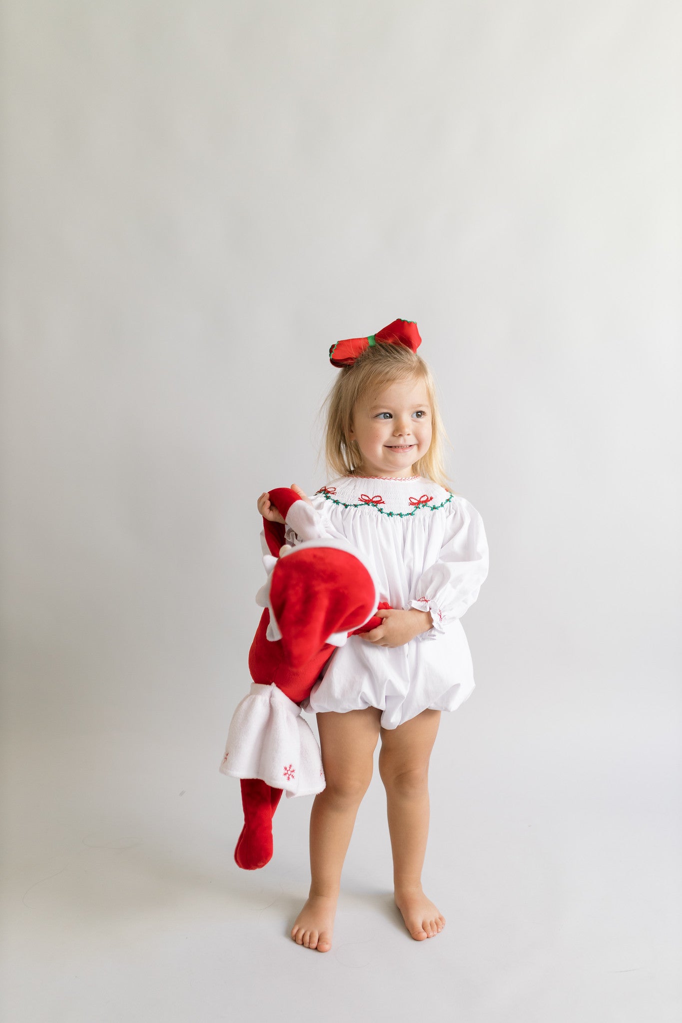 Holly and bows bubble